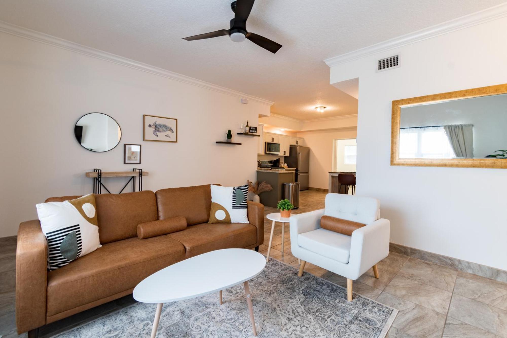 Luxury 2Bd 2Bth Condo 5 可可比奇 外观 照片